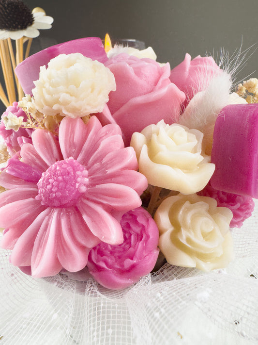 🌹 Rosy Romance Bucket