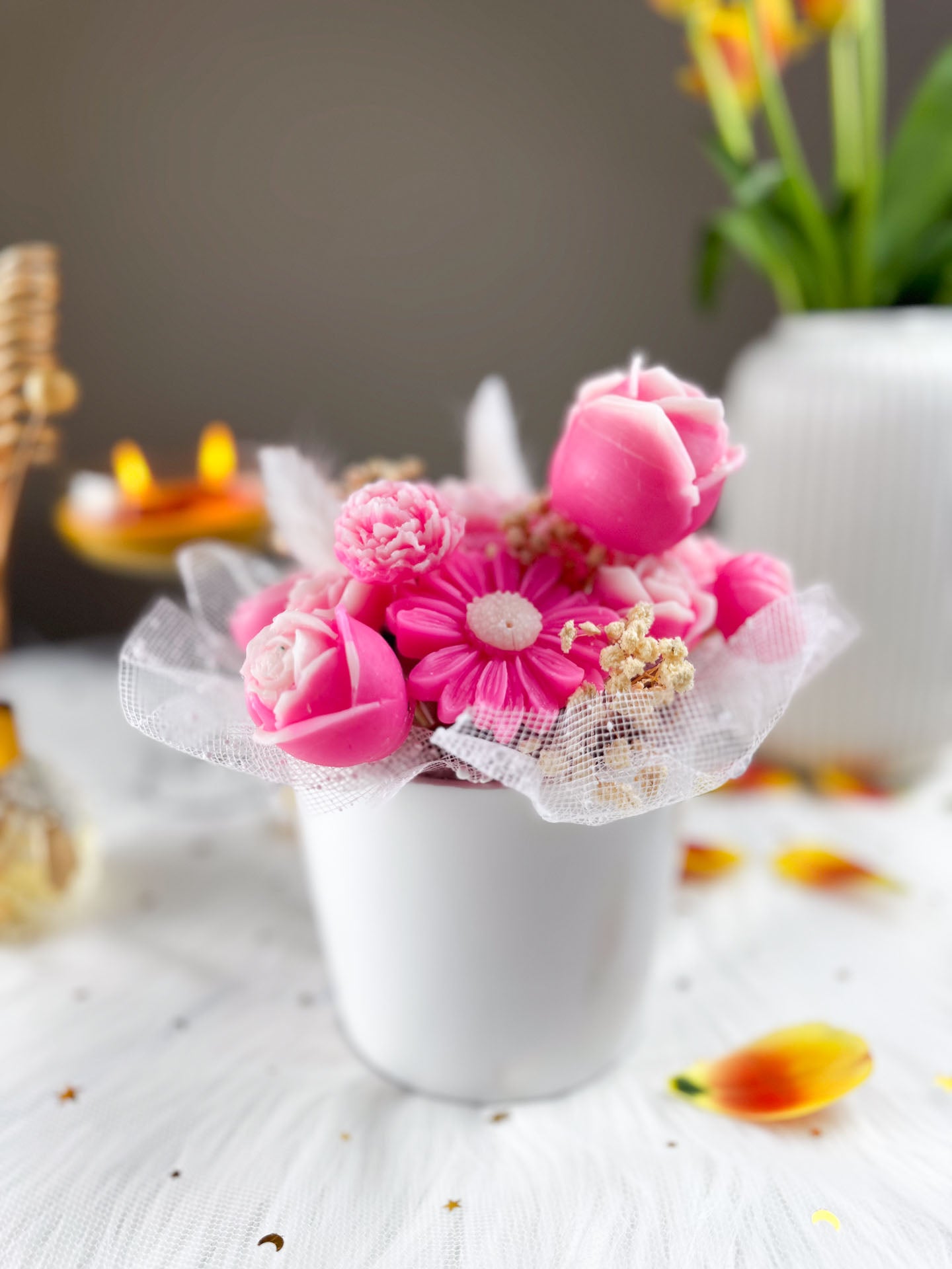 🌹 Rosy Romance Bucket